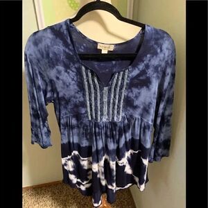 One World 3/4 Sleeve Blue & White Blouse #227